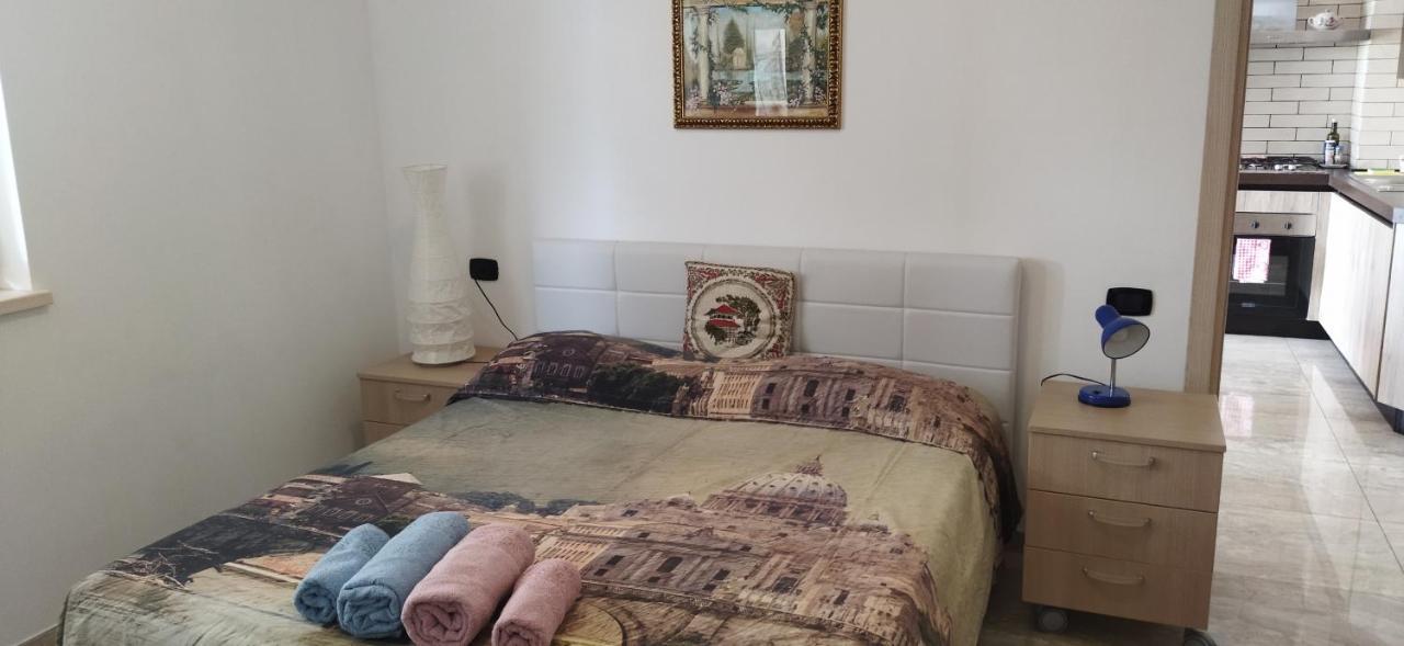דירות ברדולינו Rosa Dei Venti Sul Garda מראה חיצוני תמונה