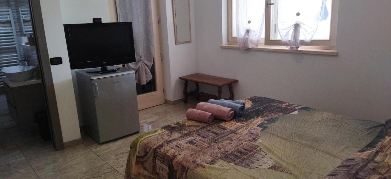 דירות ברדולינו Rosa Dei Venti Sul Garda מראה חיצוני תמונה